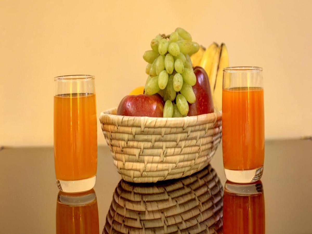 Lime Stays B&B Gk-2 At Greater Kailash Metro South Delhi Nearby Saket Select City Nova Deli Exterior foto