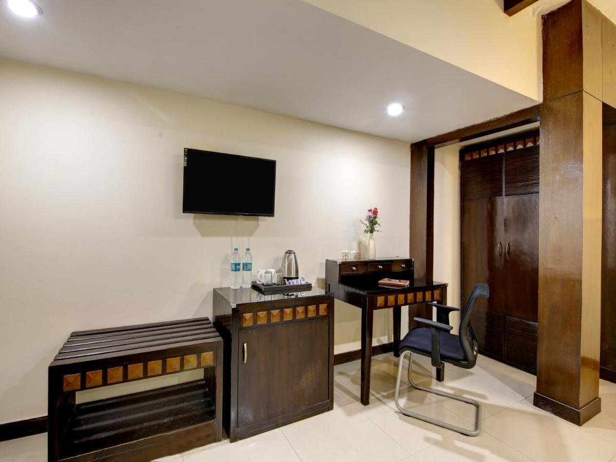 Lime Stays B&B Gk-2 At Greater Kailash Metro South Delhi Nearby Saket Select City Nova Deli Exterior foto