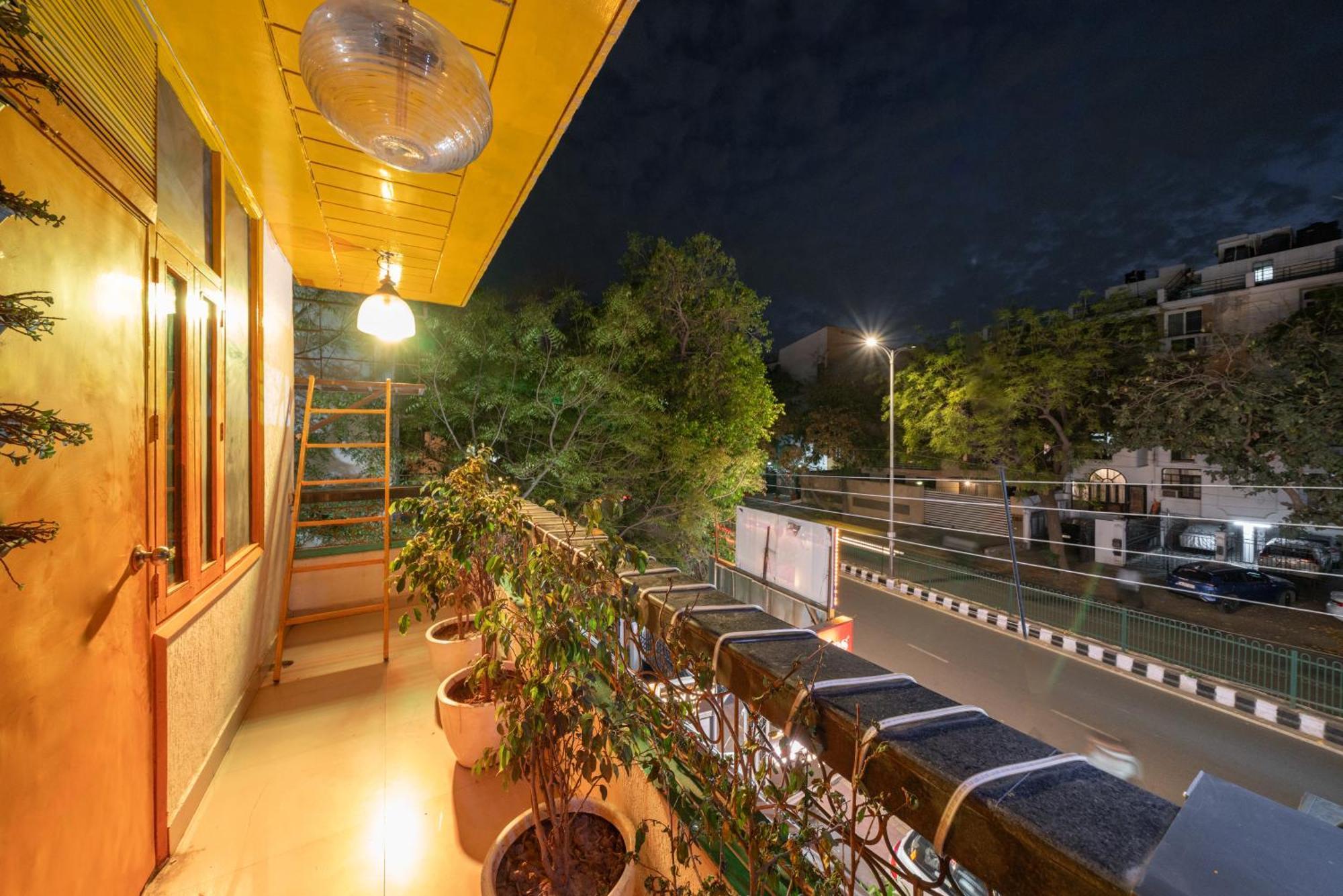 Lime Stays B&B Gk-2 At Greater Kailash Metro South Delhi Nearby Saket Select City Nova Deli Exterior foto